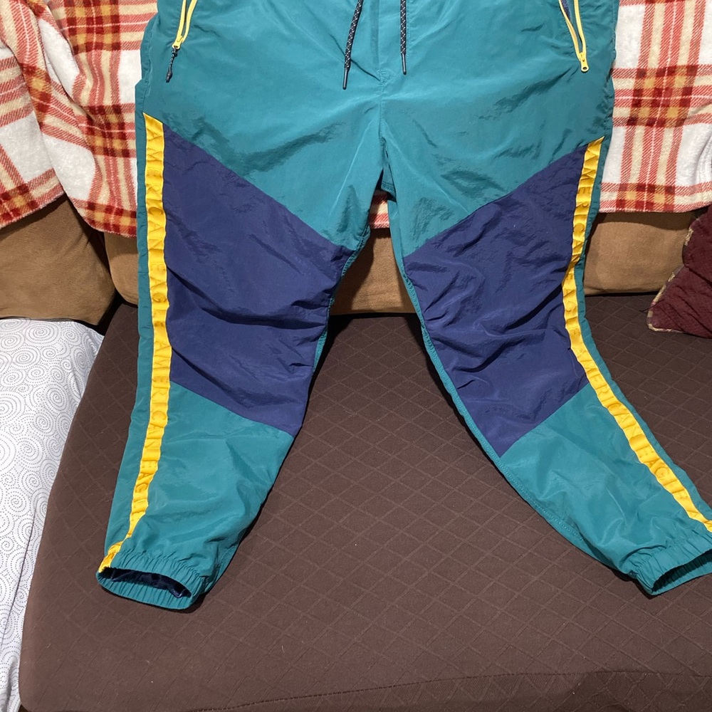American Eagle Men  joggers